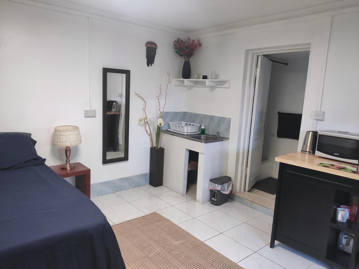 Montego Bay Garden Studio Exterior photo